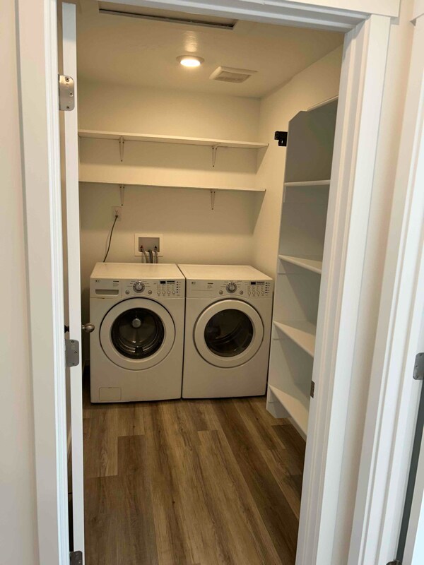 Foto del edificio - 243 Portside Ln