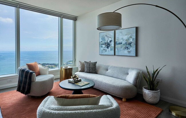 Building Photo - 1000 S Michigan Ave