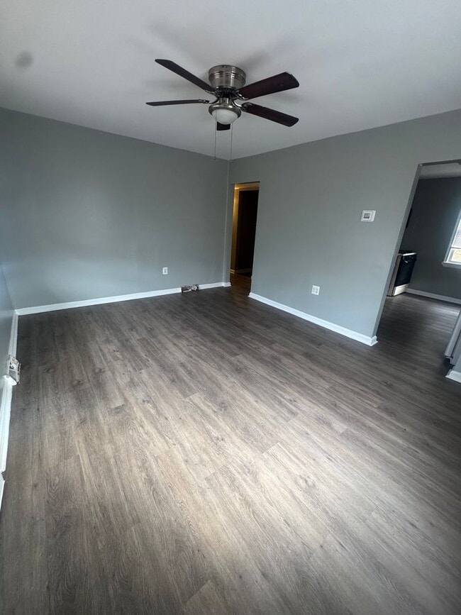 Building Photo - 3 Bedroom Semi Detached Home in Havre De G...