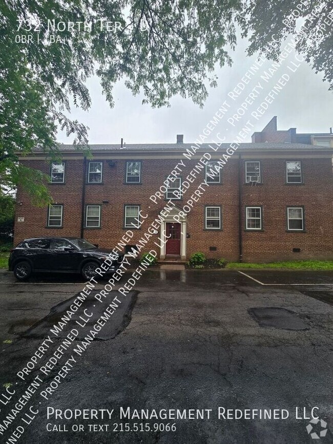 Building Photo - 732 North Terrace