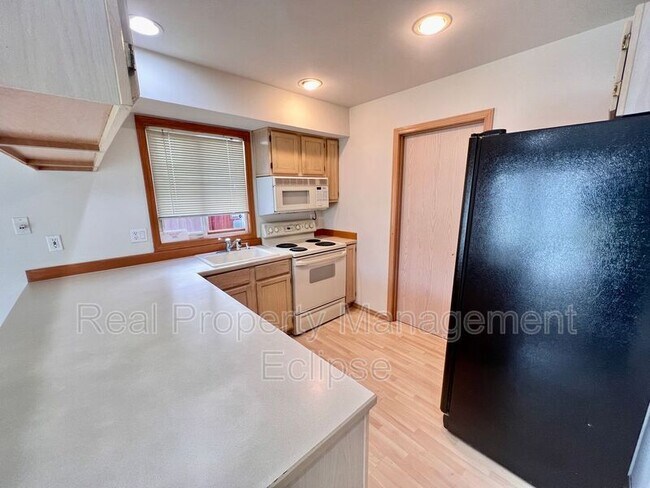 Foto del edificio - 3117 154th St SW