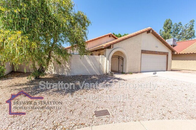 Building Photo - 2318 W Lompoc Cir