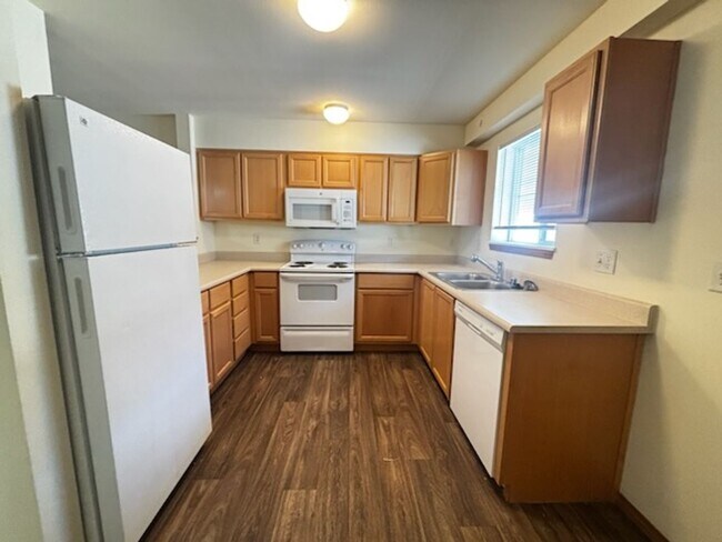 Foto del edificio - Get $750 off your first full month’s rent ...