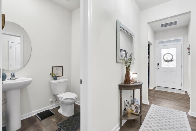 Building Photo - 1011 Spivey Cir