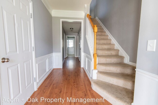 Building Photo - 2 br, 3 bath House - 7000 Valerie Anne Dr