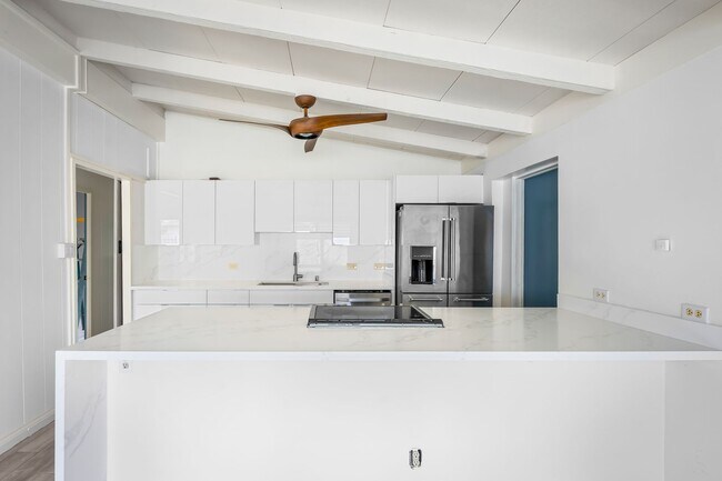 Building Photo - BK-1287