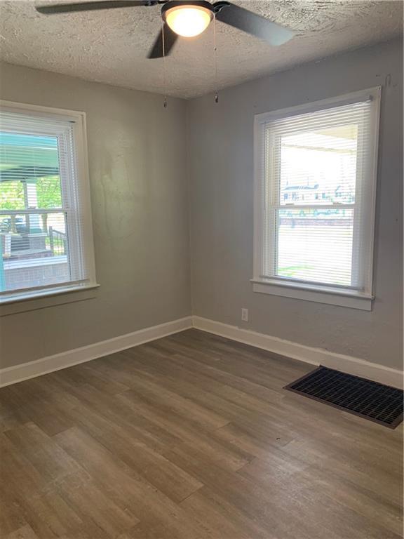 Building Photo - 3171 Boulevard