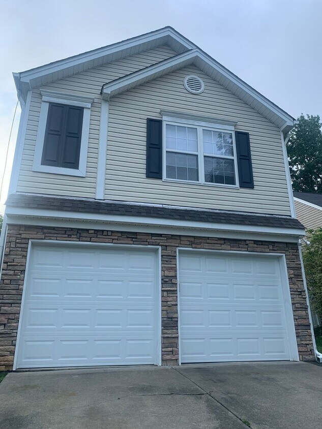 Primary Photo - 9036 Shallcross- REMODELED NW RALEIGH HOME...