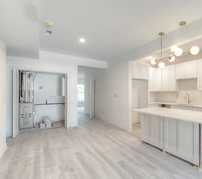 Foto del edificio - 4939 N Saint Louis Ave
