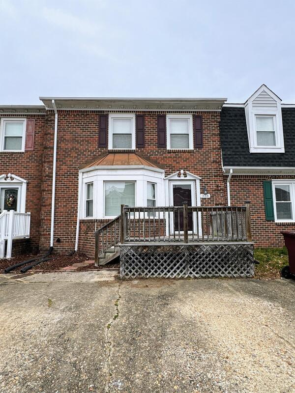 338 Nottingham Dr, Chesapeake, VA 23322 Townhome Rentals in