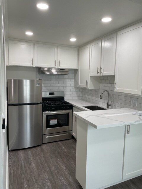 brand new stainless steel appliances - 20904 Bloomfield Ave