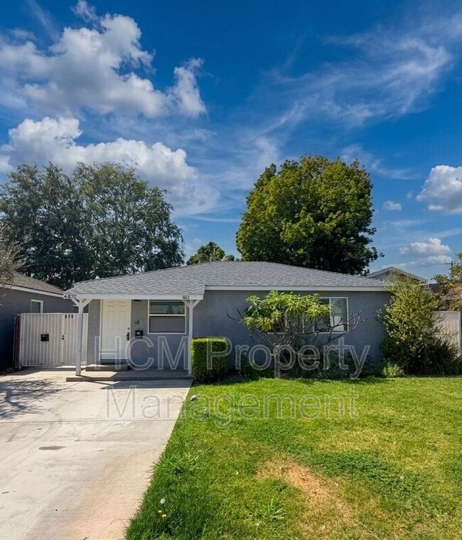 Building Photo - 874-876 N Orange St