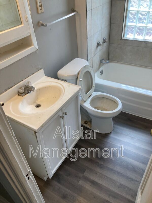 Foto del edificio - 3646 E 149th St