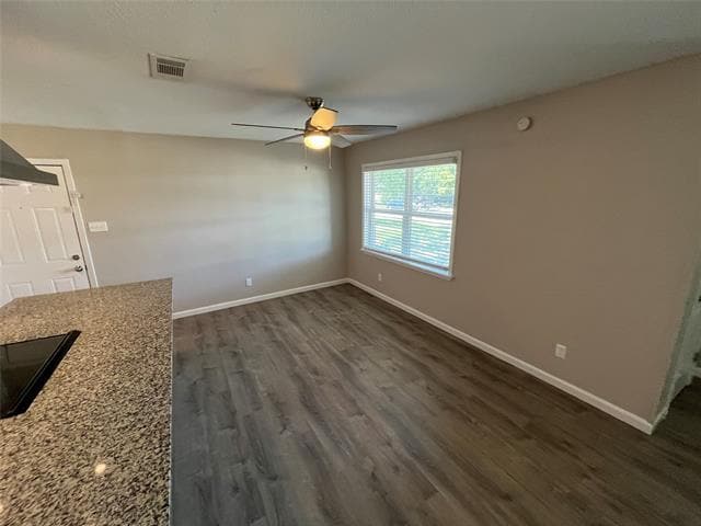 Foto del edificio - 323 N Cottonwood Dr