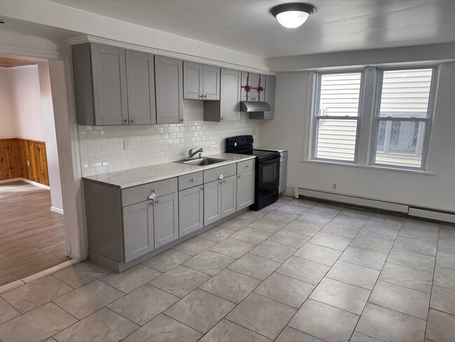 Foto del edificio - 1048 Birkbeck St