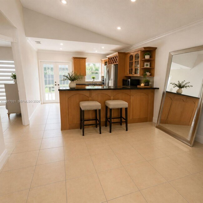 Foto del edificio - 7821 NW 194th St