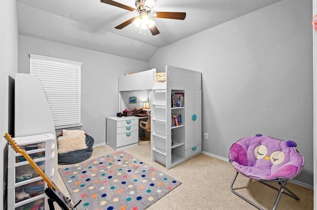 Building Photo - 235 Limerick Rd