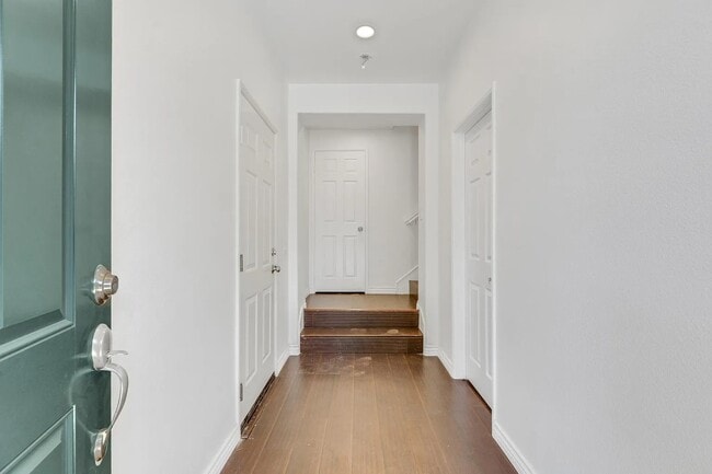 Building Photo - 140 Liberty St