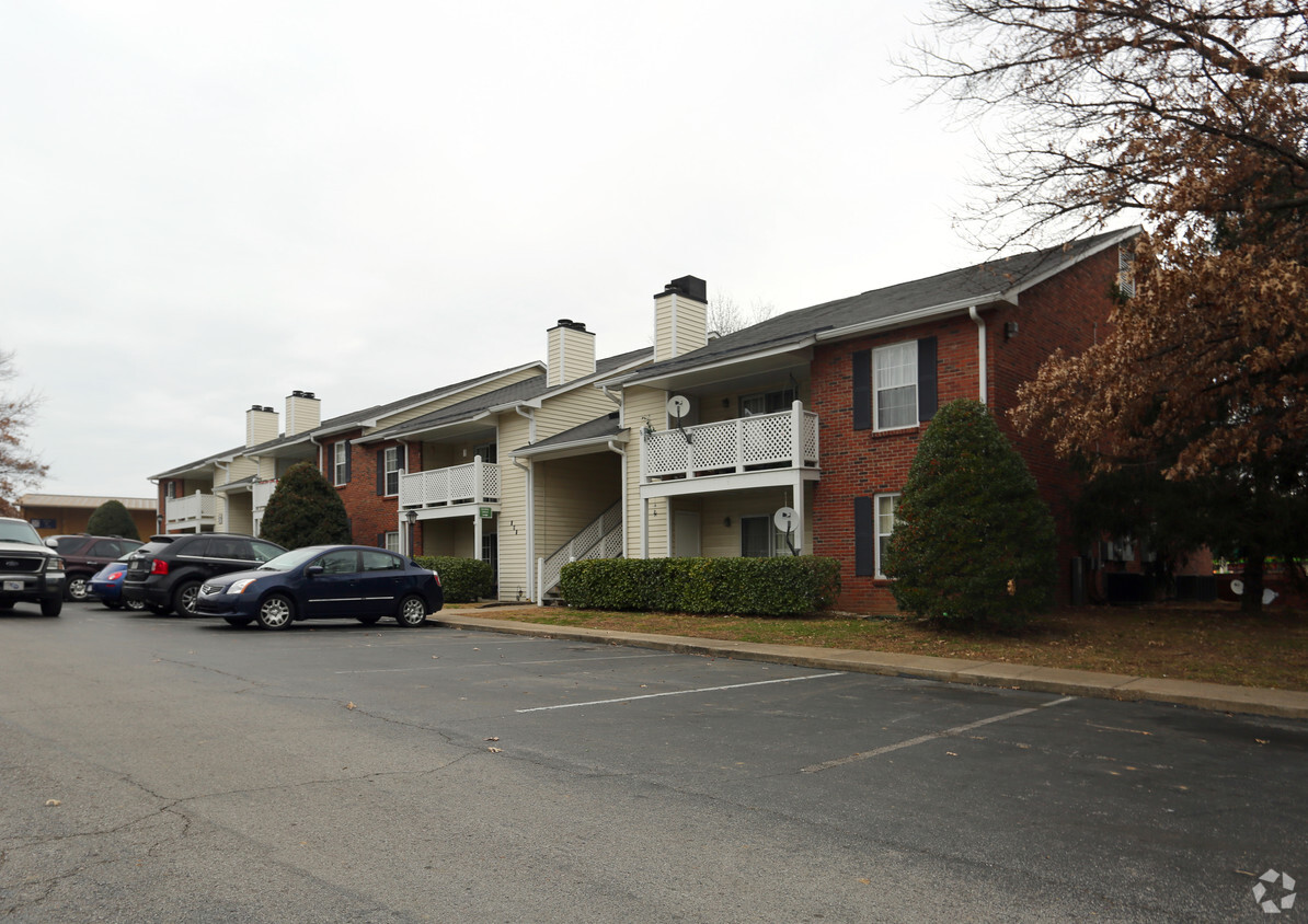 Primary Photo - Tusculum Square Apartments