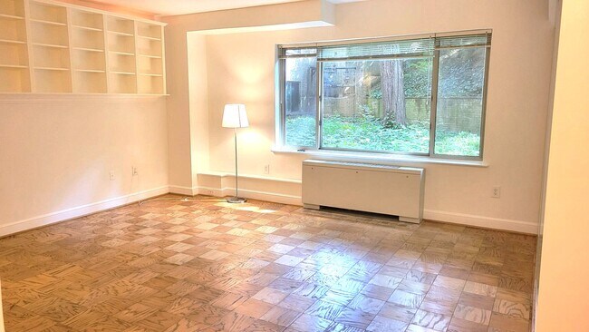 Foto del edificio - 2755 Ordway St NW