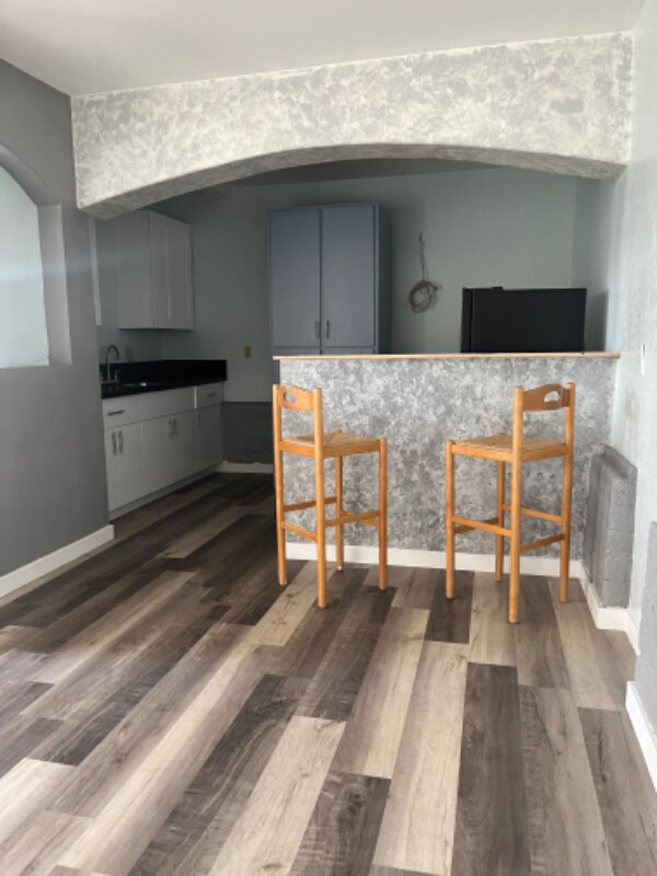 Foto del edificio - 1044 1/2 Paradise Dr