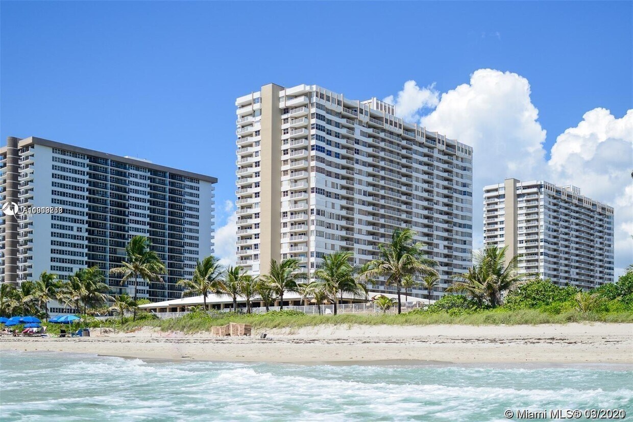 Primary Photo - 1985 S Ocean Dr