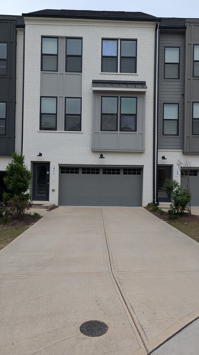 Foto del edificio - 1235 Corkery Ridge Ct