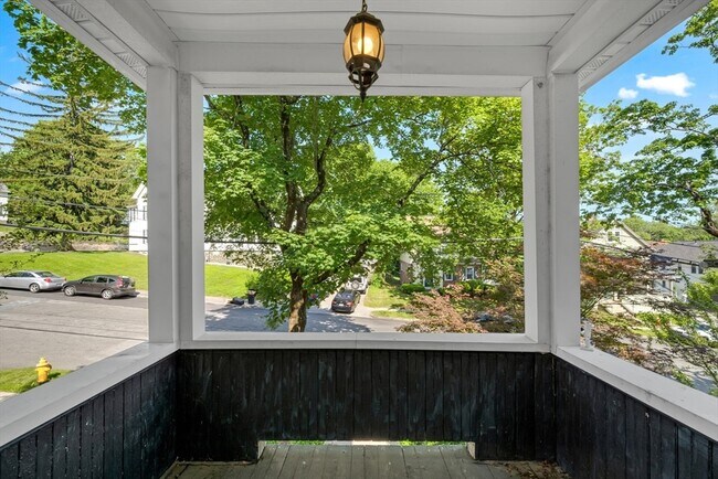Foto del edificio - 8 Brantwood Rd