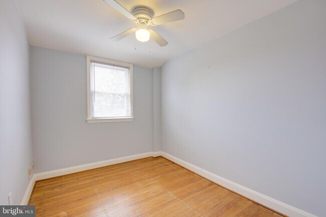 Building Photo - 8435 Pleasant Plains Rd