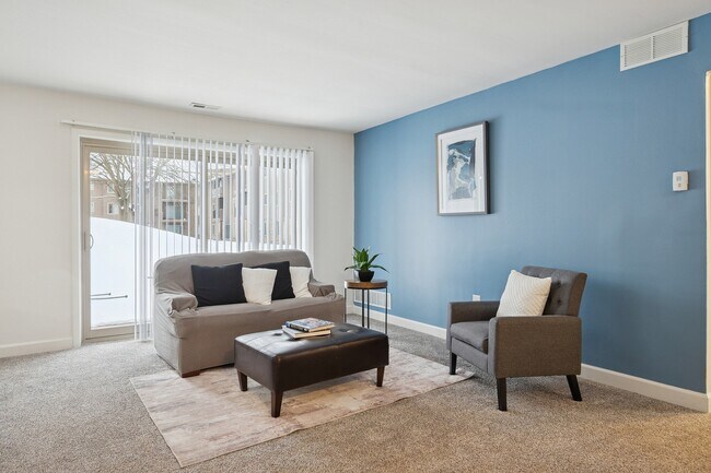 Foto del edificio - ReNew Franklin Hills