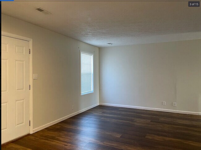 Foto del edificio - 9149 Cedarpark Ln NW