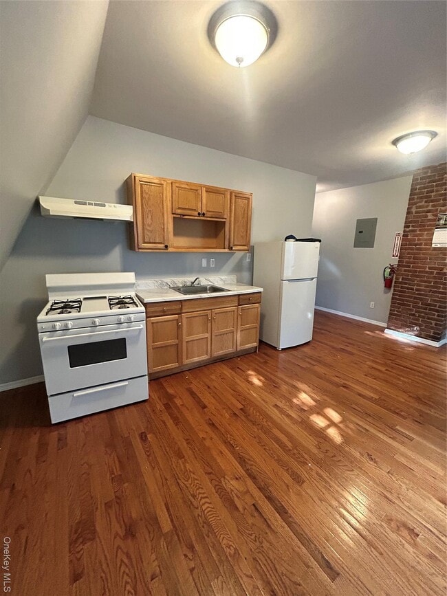 Building Photo - 162 Buena Vista Ave