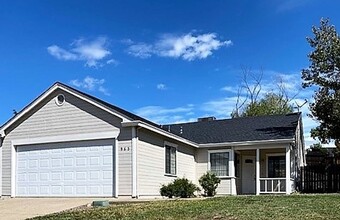 Building Photo - 963 Grouse Dr