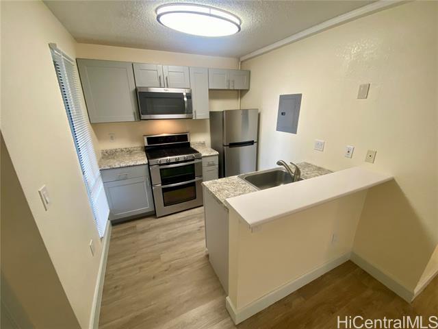 Building Photo - 91-280-280 Hanapouli Cir