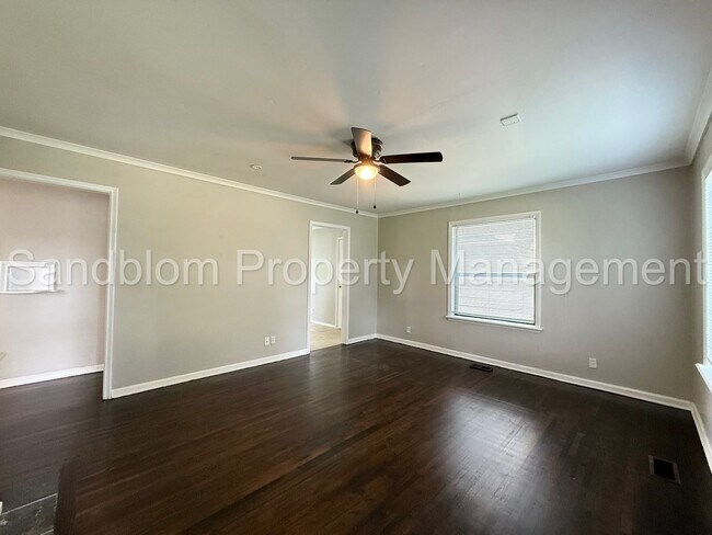 Foto del edificio - For Lease | Tulsa | $1100 Rent