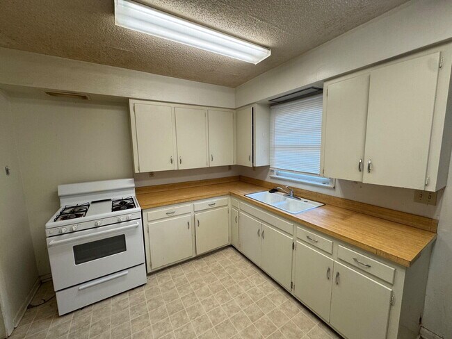 Foto del edificio - 3709 23rd St