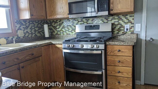 Foto del edificio - 3 br, 1 bath House - 1511 N. Wright Rd