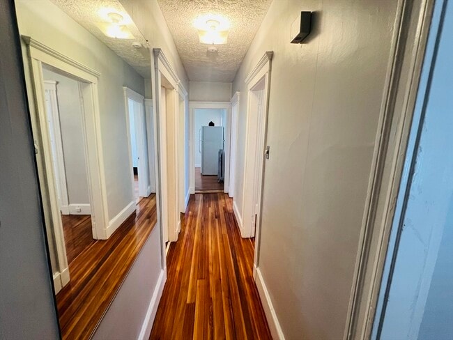 Building Photo - 62 Westmore Rd
