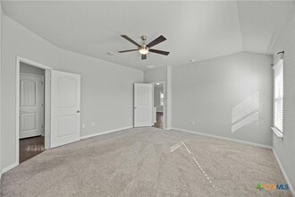 Building Photo - 118 Rochester Ln