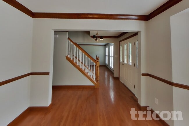 Building Photo - 1502 Rosewood Terrace Dr