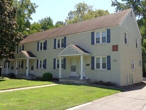 Building Photo - 311 W Little Creek Rd