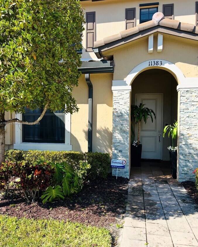 Foto principal - 11383 SW 248th Terrace