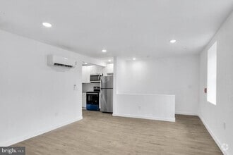 Building Photo - 7037 Ridge Ave