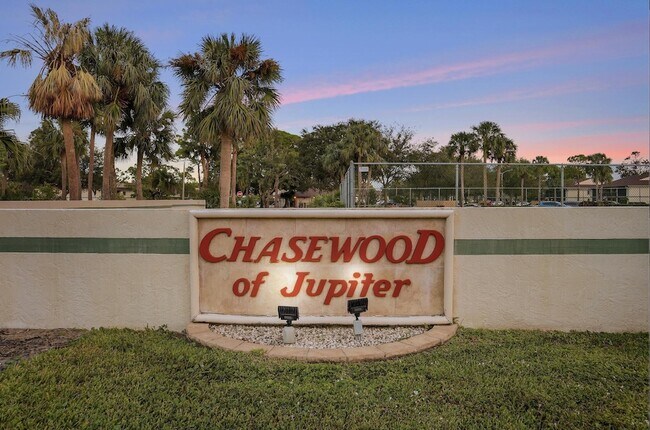 Foto del edificio - 6392 Chasewood Dr