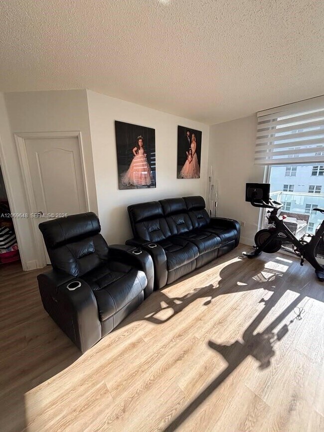 Foto del edificio - 5077 NW 7th St