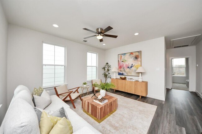 Foto del edificio - 5210 Burress Springs Ln