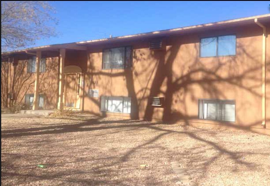 Foto principal - 1633-1639 Gaylord Ave