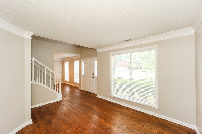 Building Photo - 2141 Silva Ct