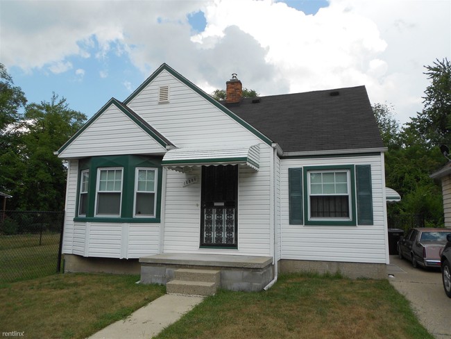 Building Photo - 16586 San Juan Dr