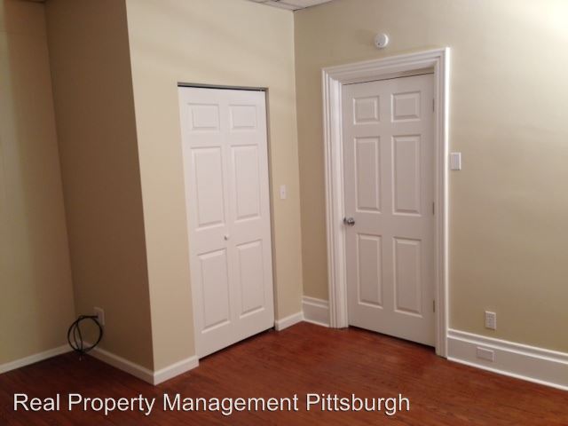 Building Photo - 1420 Firth St